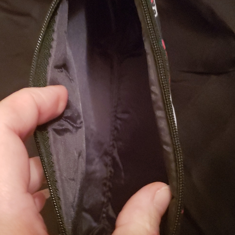 Sugar Skull & Floral Print Cosmetic Travel Bag- 8.5" x 5.5" x 2" - Picture 11 of 12